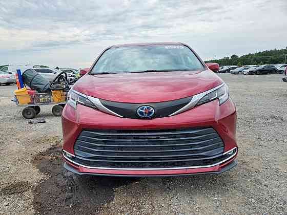 Toyota Sienna 2022 год Тирасполь Тирасполь