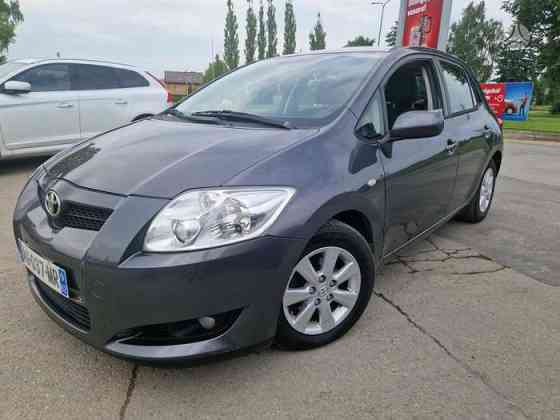 Toyota Auris 2009 год Каменка Camenca