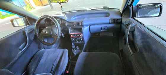 Opel Antara 1993 год Суклея Суклея