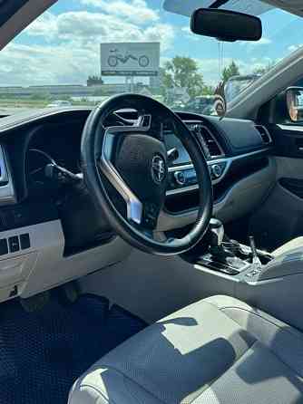 Продаётся Toyota Highlander 2016 — комплектация Limited Tiraspol