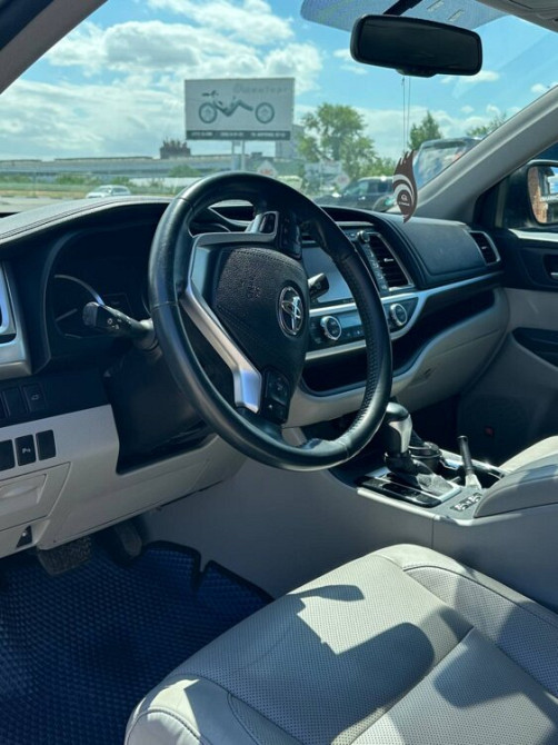 Продаётся Toyota Highlander 2016 — комплектация Limited Tiraspol - fotografie 1