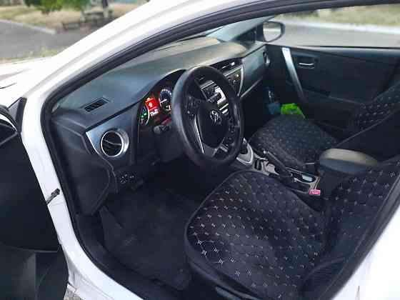 Toyota Auris (Приус универсал) Тирасполь
