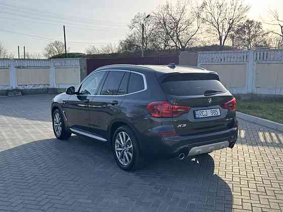 BMW X3 2019 an Bender Bender