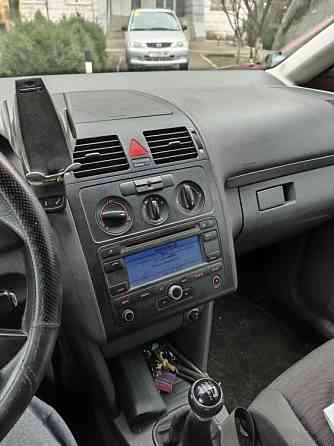 Volkswagen Touran 2006 an Tiraspol Tiraspol