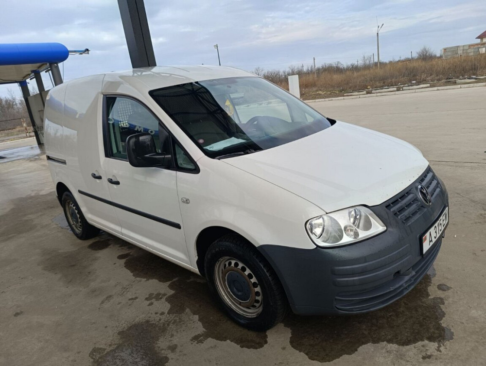 Volkswagen Caddy 2006 an Bender Bender - fotografie 1