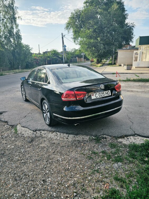 Volkswagen Passat 2012 an Tiraspol Tiraspol - fotografie 4