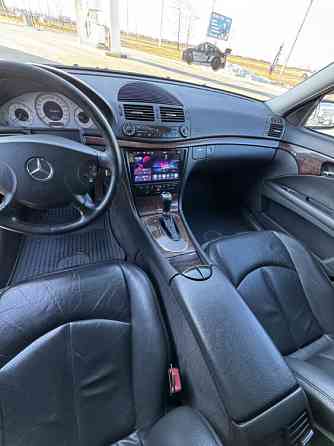 Mercedes E-Class 2003 an Bender Bender