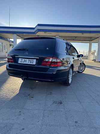 Mercedes E-Class 2003 an Bender Bender