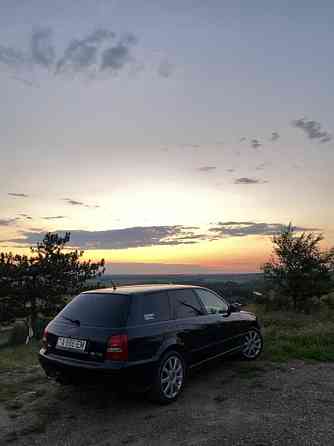Audi A4 1998 год Парканы Парканы