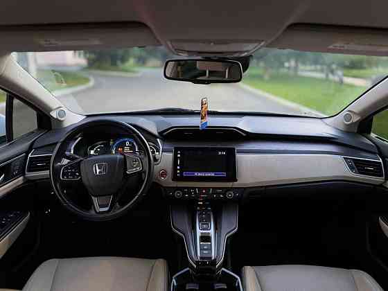 Продаётся Honda Clarity  Turing Plug-in Hybrid 2018 г. в. Тирасполь