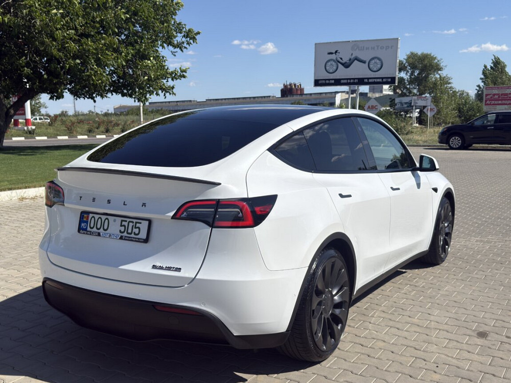 Tesla Model Y 2022 год Тирасполь Tiraspol - fotografie 3