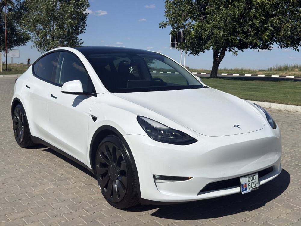 Tesla Model Y 2022 год Тирасполь Tiraspol - fotografie 2