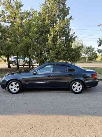 Mercedes E-Class 2004 an Bender Bender