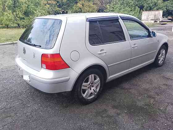 Volkswagen Golf 1999 an Bender Bender