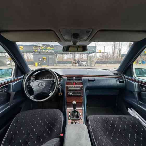 Mercedes E-Class 1997 год Тирасполь Тирасполь
