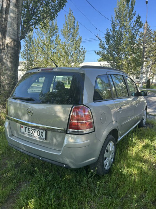 Opel Zafira 2008 an Tiraspol Tiraspol - fotografie 5