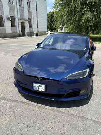 Tesla Model S 2018 an Tiraspol Tiraspol