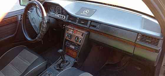 Mercedes E-Class 1993 год Тирасполь Тирасполь
