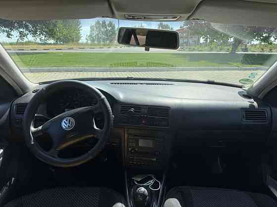 Volkswagen Golf 2006 an Tiraspol Tiraspol
