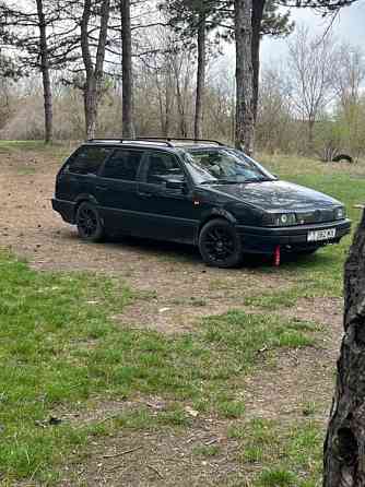 Volkswagen Passat 1993 an Tiraspol Tiraspol