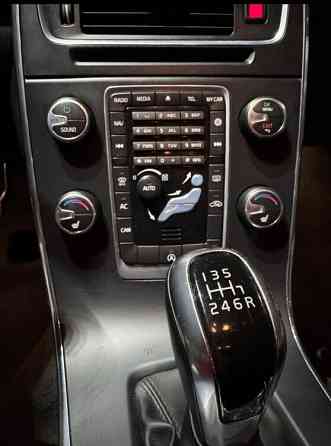 Volvo V60 2015 год Тирасполь Тирасполь