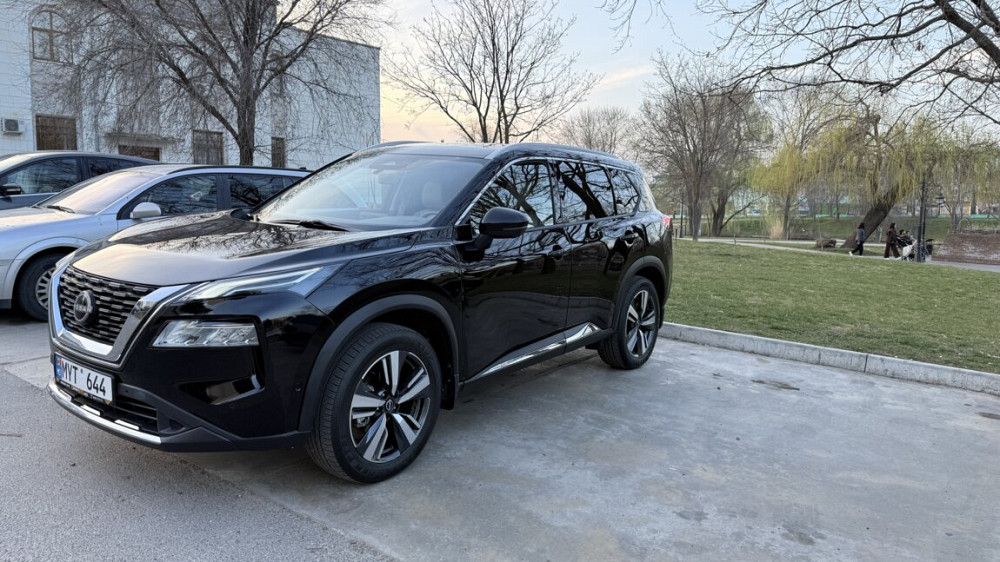 Nissan Rogue 2023 an Tiraspol Tiraspol - fotografie 2