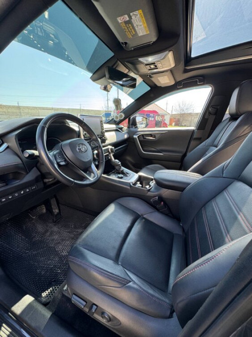 Toyota RAV4 2021 an Tiraspol Tiraspol - fotografie 9