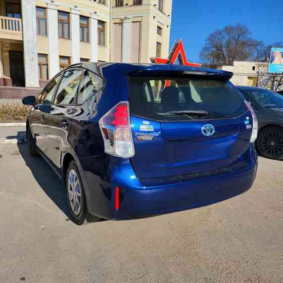 Toyota Prius V Hybrid 2015 Торг Тирасполь