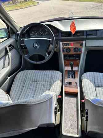 Mercedes E-Class 1988 год Тирасполь Тирасполь