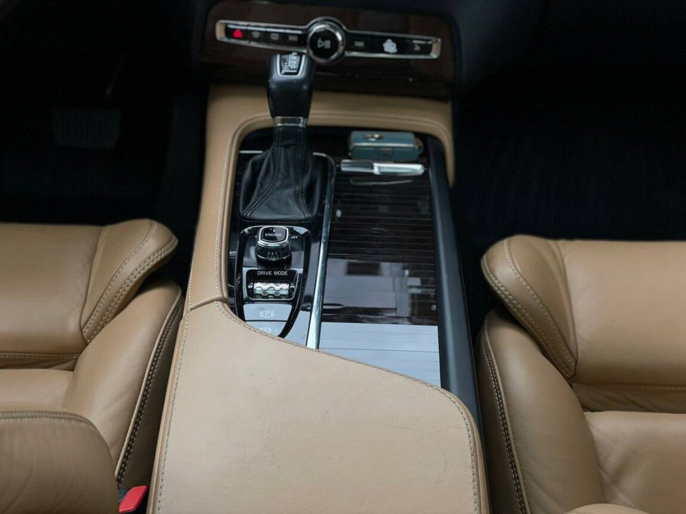 Volvo XC90 2016 an Tiraspol Tiraspol - fotografie 6