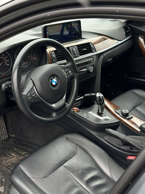 BMW seria 3 2015 an Tiraspol Tiraspol - fotografie 8