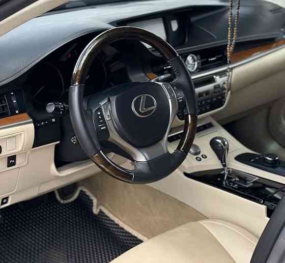 Продам LEXUS ES300h 2013 Tiraspol
