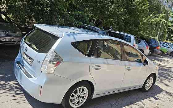 Toyota Prius V Тирасполь