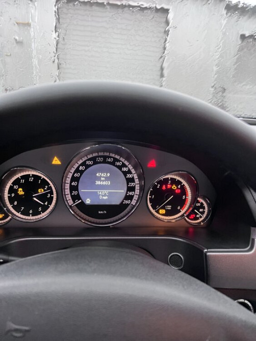 Mercedes E-Class 2009 год Тирасполь Тирасполь - изображение 5