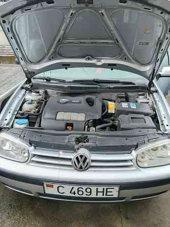 Volkswagen Golf 2004 an Tiraspol Tiraspol