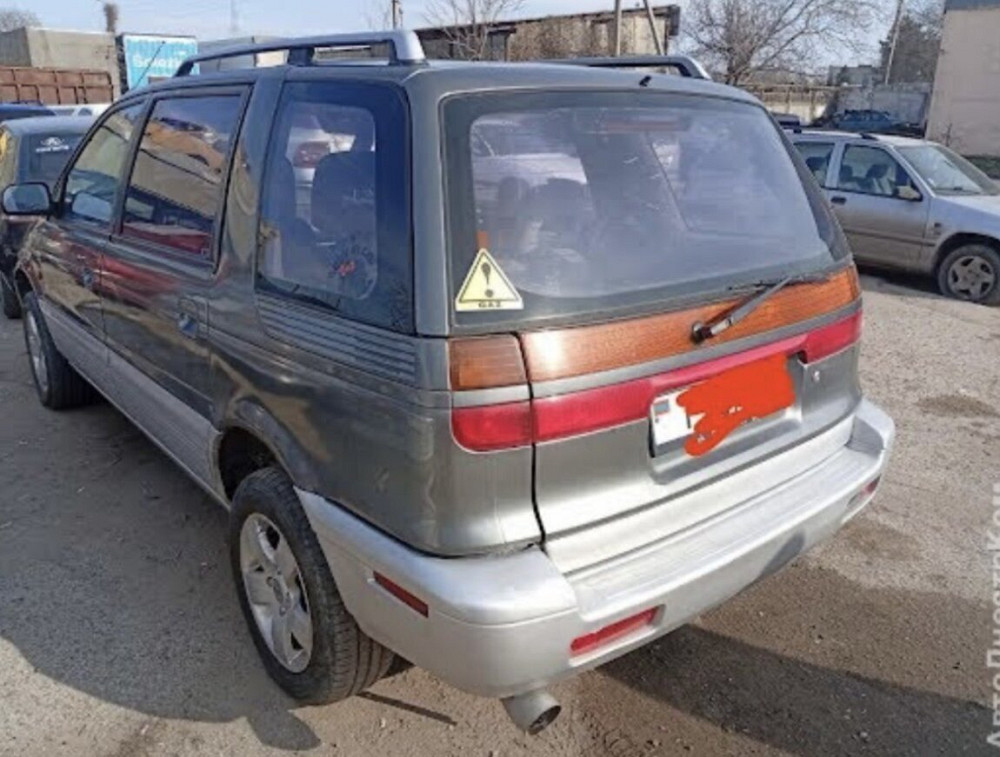 Mitsubishi Space Wagon 1993 год Тирасполь Тирасполь - изображение 3