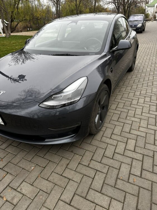 Tesla Model 3 2023 an Tiraspol Tiraspol - fotografie 1