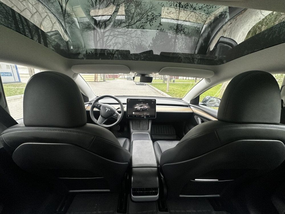 Tesla Model 3 2023 an Tiraspol Tiraspol - fotografie 8