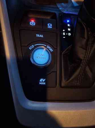 Toyota RAV4 2021 год Тирасполь Тирасполь