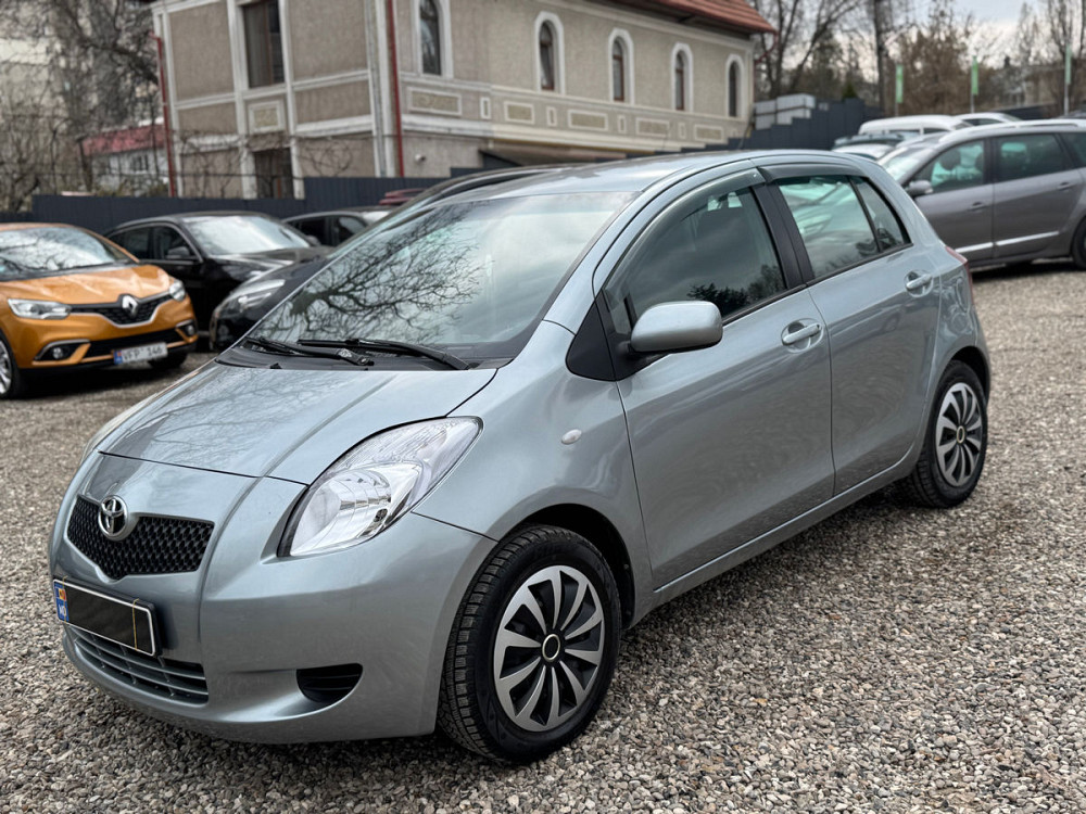 Toyota Yaris Chişinău - fotografie 2