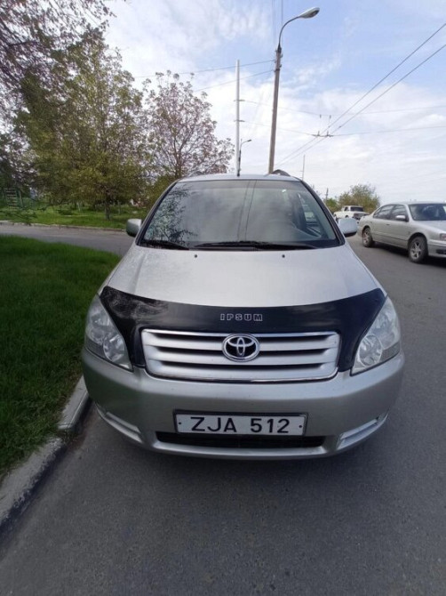 Toyota avensis verso Slobozia - fotografie 1