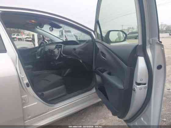 2021 TOYOTA PRIUS LE Tiraspol