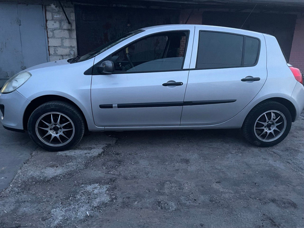Renault Clio Chişinău - fotografie 1