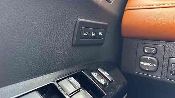 Toyota RAV4 LIMITED 2016 год. МД УЧЕТ! Тирасполь