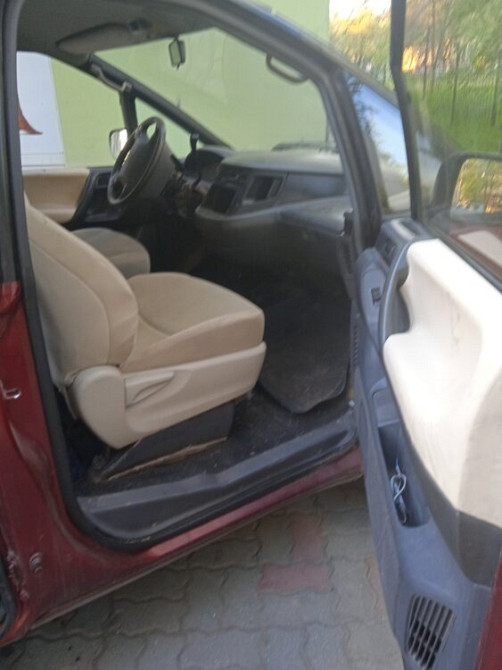 Срочно продам Toyota Previa, 1994г, автомат, метан 40 кубов Тирасполь - изображение 4