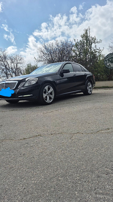 Mercedes E-Class Кишинёв - изображение 2
