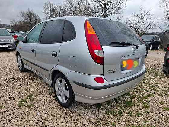 Nissan Almera Tino Кишинёв