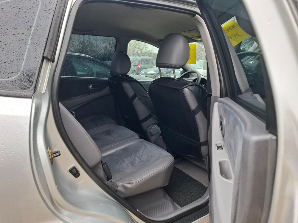 Nissan Almera Tino Кишинёв - изображение 7