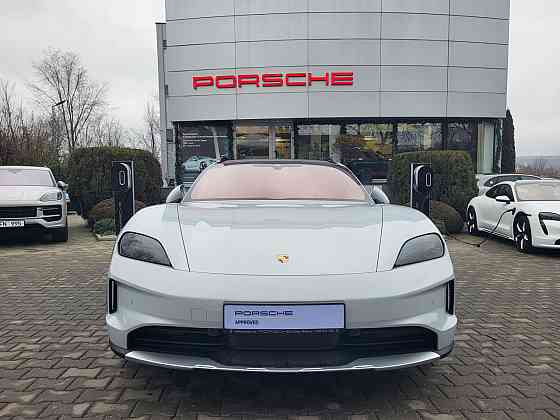 Porsche Taycan Кишинёв