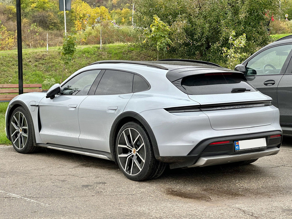 Porsche Taycan Кишинёв - изображение 10